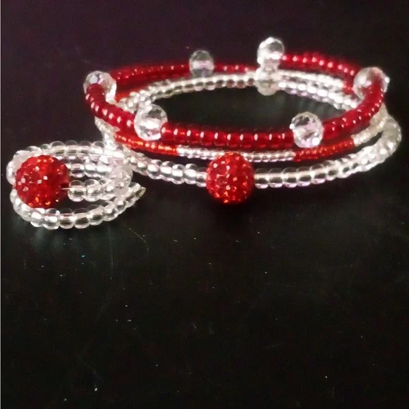 Handmade Glass Beaded Bracelets and Rings - Picture 5 of 9